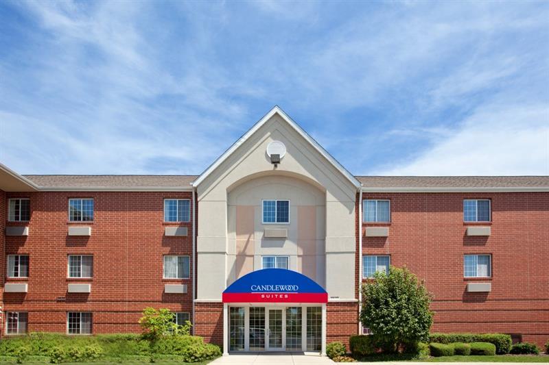 โซเนสตา ซิมพลี สวีท ชิคาโก เนเปอร์วิลล์ Hotel Warrenville ภายนอก รูปภาพ