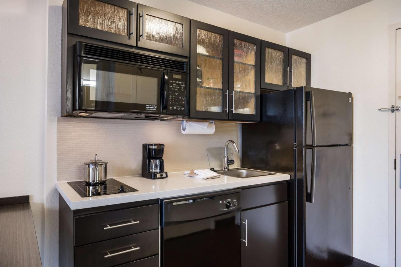 โซเนสตา ซิมพลี สวีท ชิคาโก เนเปอร์วิลล์ Hotel Warrenville ภายนอก รูปภาพ